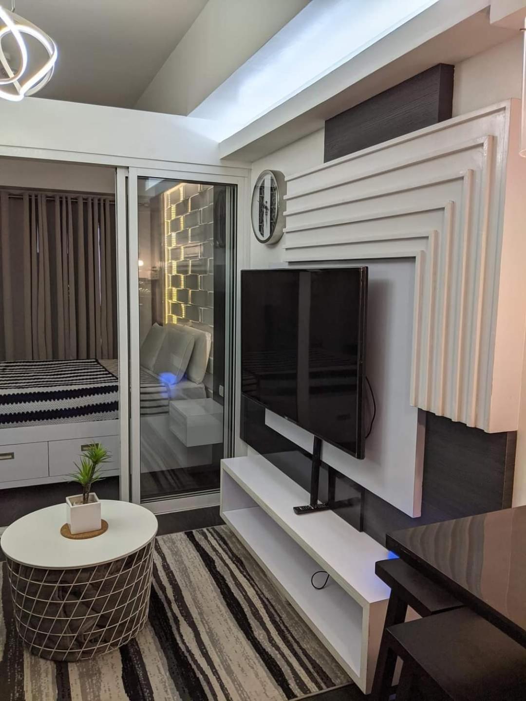 1 Cozy Bedroom In Lumiere Residences Pasig City Luaran gambar